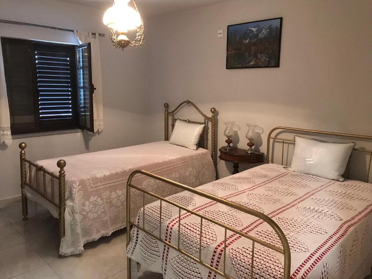 Pinheirinhos - Quinta De Sao Caetano Villa Carapito Eksteriør billede